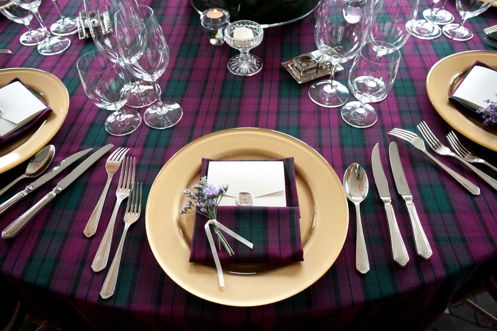 Barra Tartan table linen and napkins