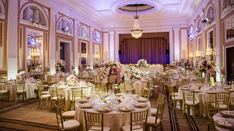 Cornish Cream Damask tablescape